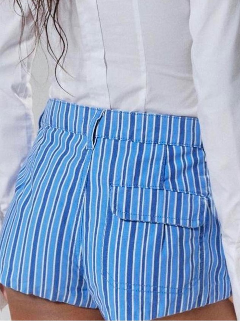 NWOT UO Silence + Noise Striped Denim Curved Hem Micro Shorts~Blue & White